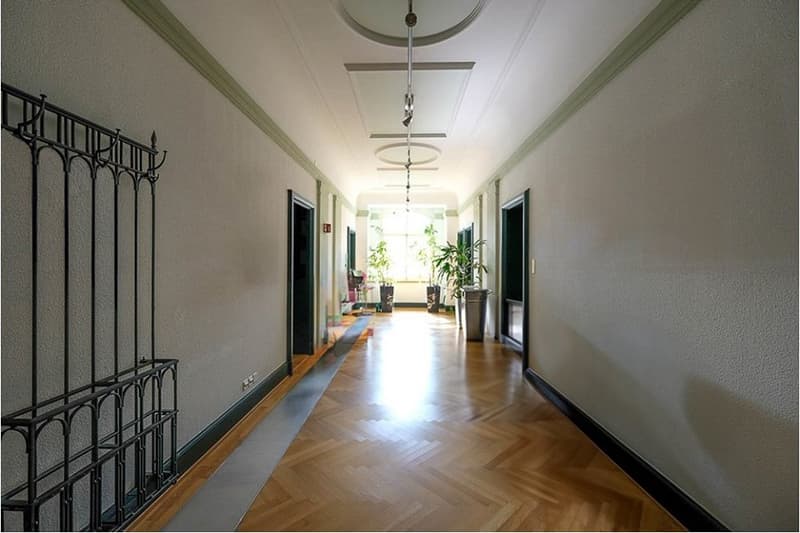 Spazi di ufficio o di pratica polivalenti in affitto in un edificio rappresentativo! (3)