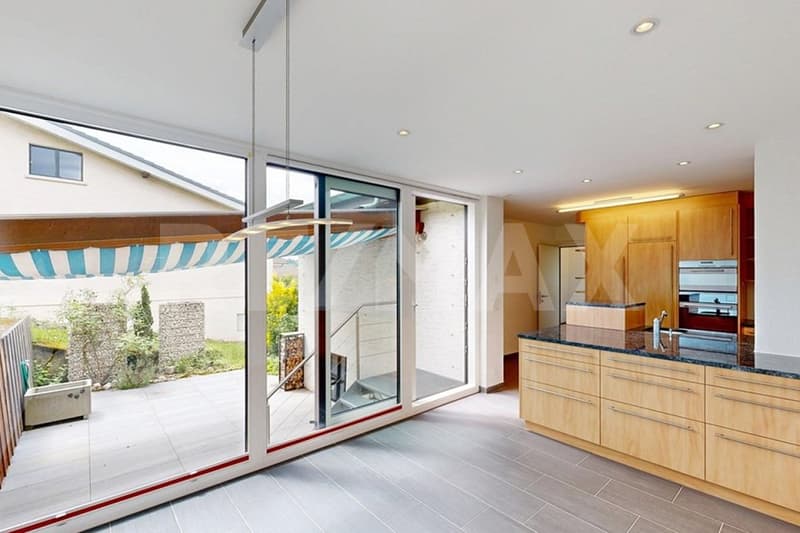 5 bedroom single-family house with covered pergola and winter garden (8)