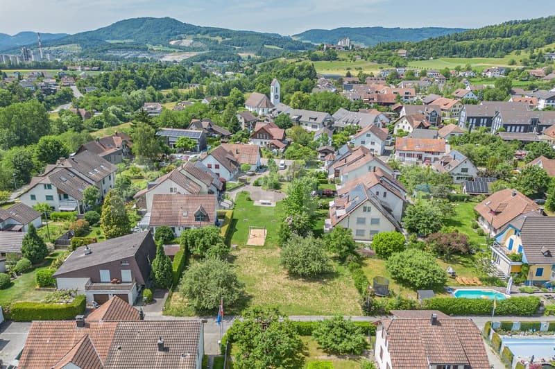 697 m² de terrain brut dans un endroit très calme à Möriken (4)
