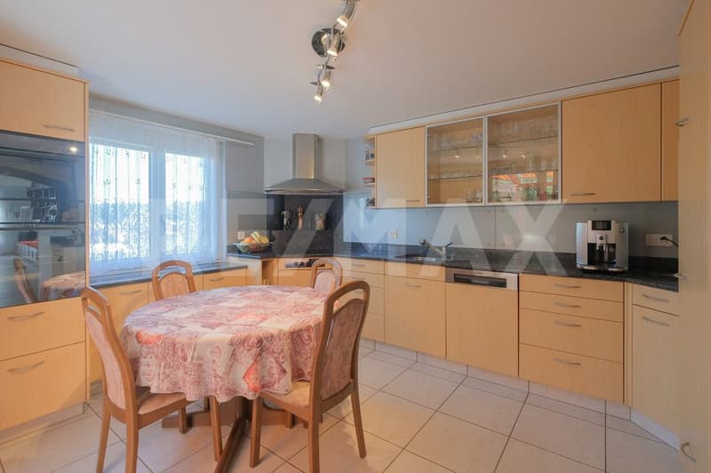Freistehendes 5.5 Zimmer-Einfamilienhaus: Wo Licht und Raum zuhause sind (3)