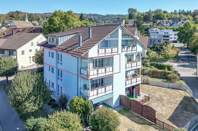 Grosszügige 3.5-Zimmerwohnung an äusserst zentraler und sonniger Lage in Fislisbach Nähe Baden! (1)