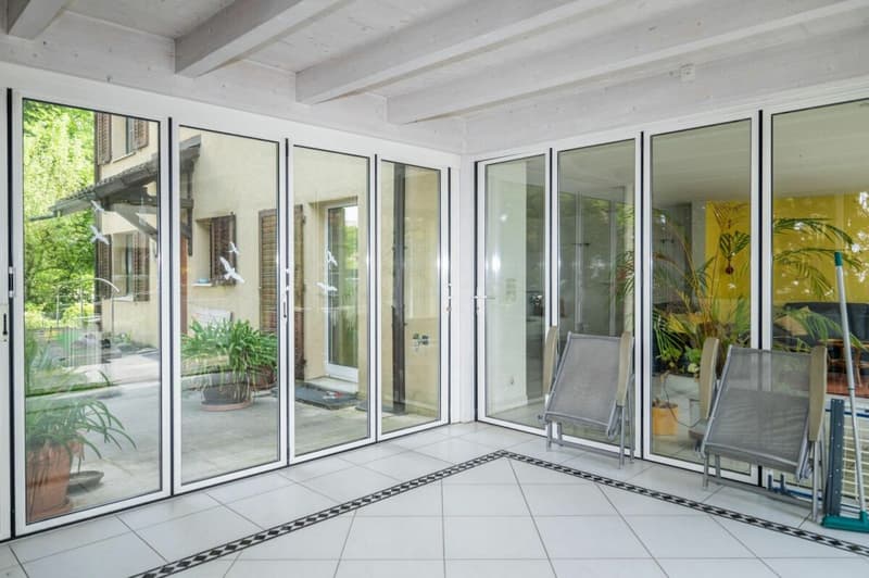 Lots of space in the house (5)