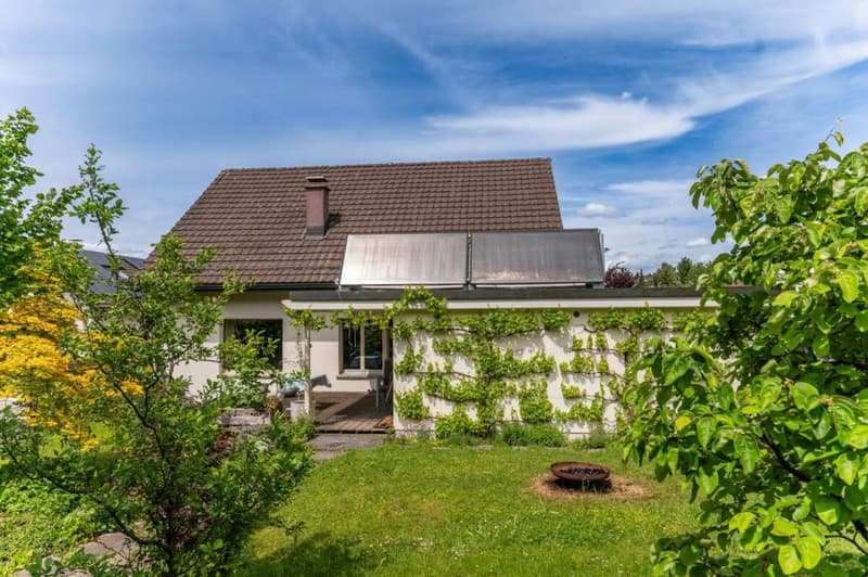 Familienparadies mit grossem Garten (13)