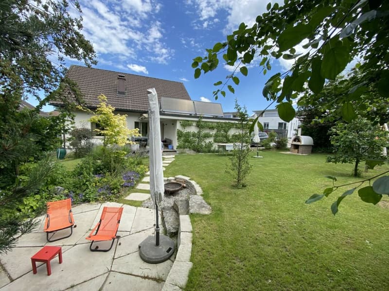 Familienparadies mit grossem Garten (12)
