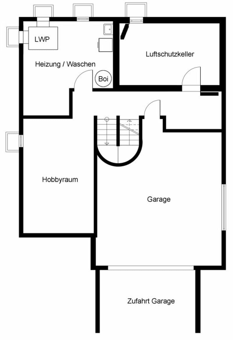 Attractive single-family house with well-maintained surroundings (14)