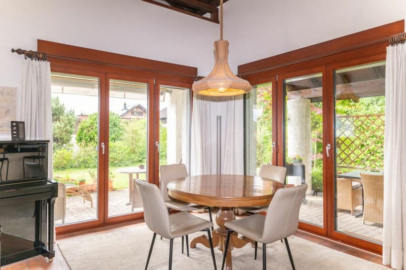Attractive single-family house with well-maintained surroundings (6)