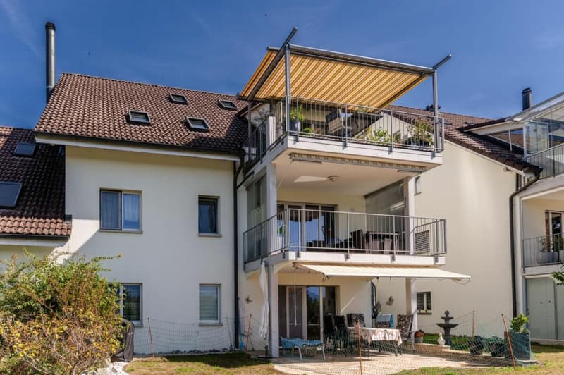 Grosse Dach-Maisonettewohnung mit Fernsicht (17)