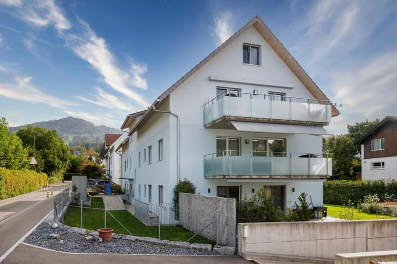Modern Wohnen im Grünen (2)
