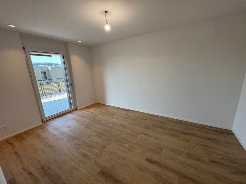 05594 - Appart. 3½ locali - IMP. CHAMP-RIOND 8 - MATRAN (3)