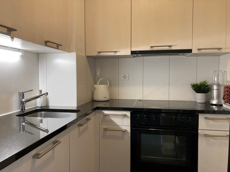 02909 - Appart. 2½ rooms - RUE JACQUES-GACHOUD 6 - FRIBOURG (3)