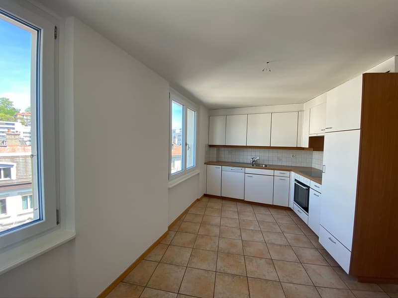 04796 - Appart. 3½ PCs - AV. BEAUREGARD 40 - FRIBOURG (4)