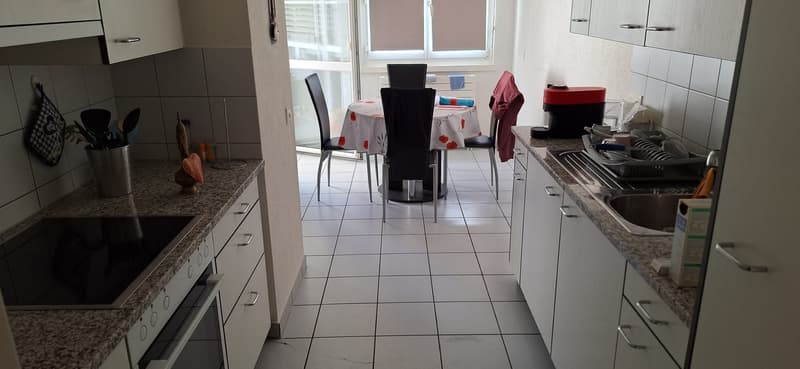 02510 - Appart. 2½ rooms - RUE LOCARNO 2 - FRIBOURG (4)