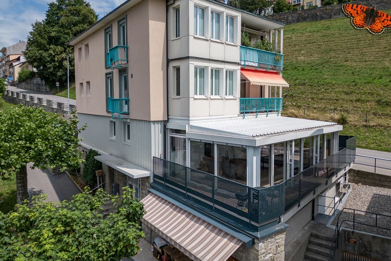 Appartamento luminoso di 4½ locali con giardino d'inverno e una superficie totale di 128 m²! (2)