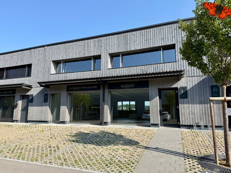 Bureaux modernes et lumineux dans un quartier de renom ! (1)