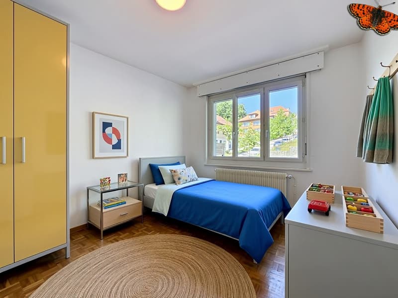 Apartment with 4.5 rooms, veranda and terrace in the center of Romont (3)