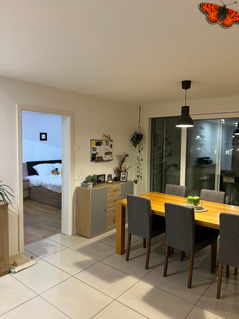 GRANDE APARTAMENTO DI 2 ½ LOCALI DI 66 M² - Due passi dalla stazione di Bulle! (4)