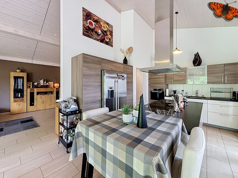Spacious single-family house on one level in Cottens! (2)