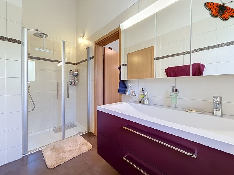 Spacious single-family house on one level in Cottens! (10)