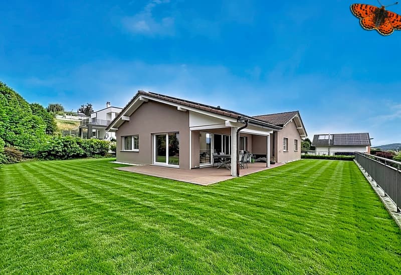 Spacious single-family house on one level in Cottens! (1)