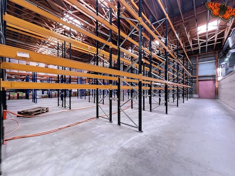 Magazzino divisibile di 1'730 m² vicino agli assi autostradali (6)