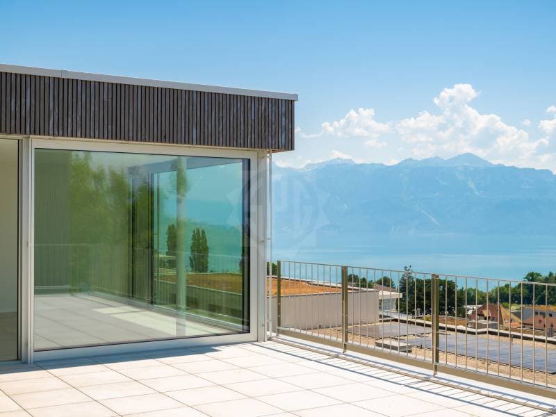 Villa neuve avec panorama spectaculaire sur le Lac à Lutry (1)