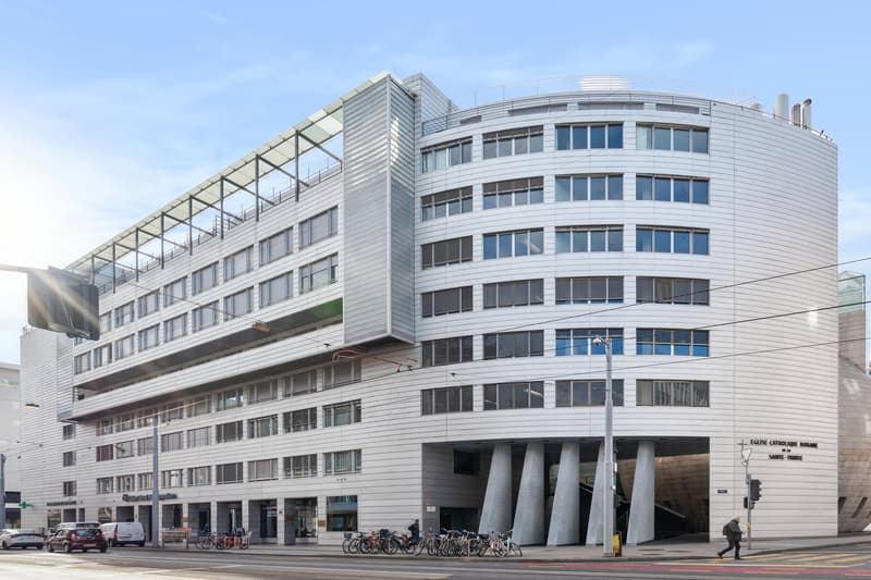 Bureaux au 2ème étage d'un immeuble proche de toutes commodités à deux pas de la gare de Cornavin et des Organisations internationales (1)