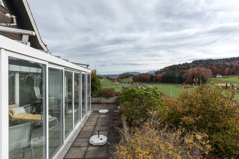 Grande casa indipendente in mezzo alla natura (10)