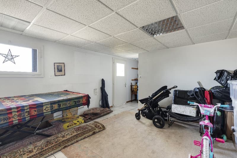 Appartement de 5 1/2 pièces au 1er étage (15)