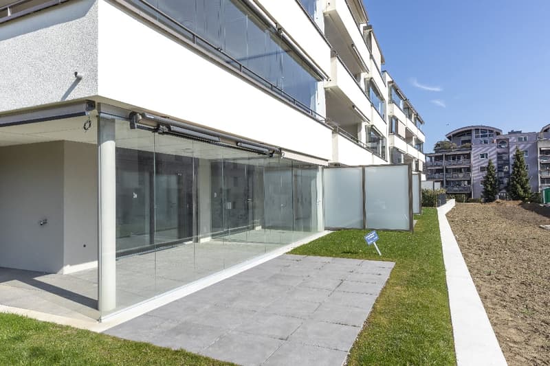 You dream of a beautiful terrace and a garden in the city? (15)