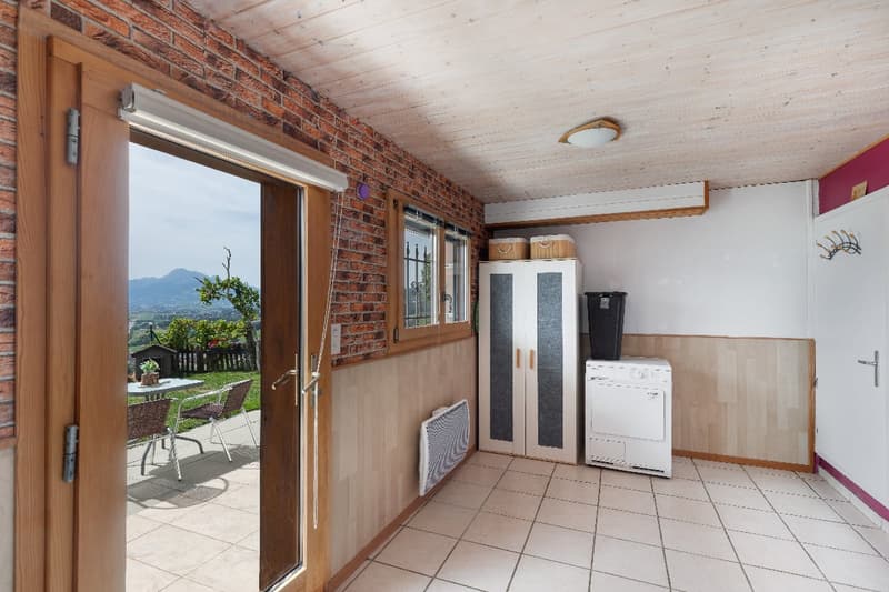 EN EXCLUSIVITÉ – Chalet avec vue imprenable sur les Préalpes fribourgeoises (20)