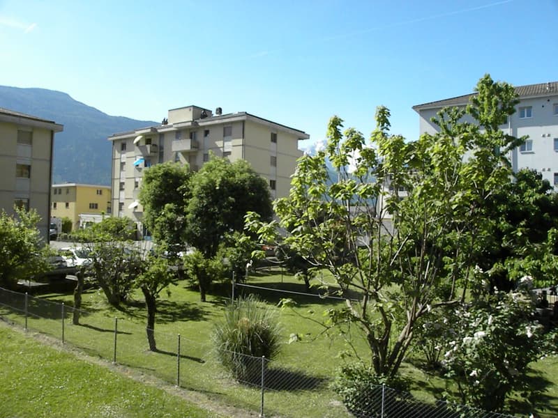 Modern studio with balcony in Fully (4)