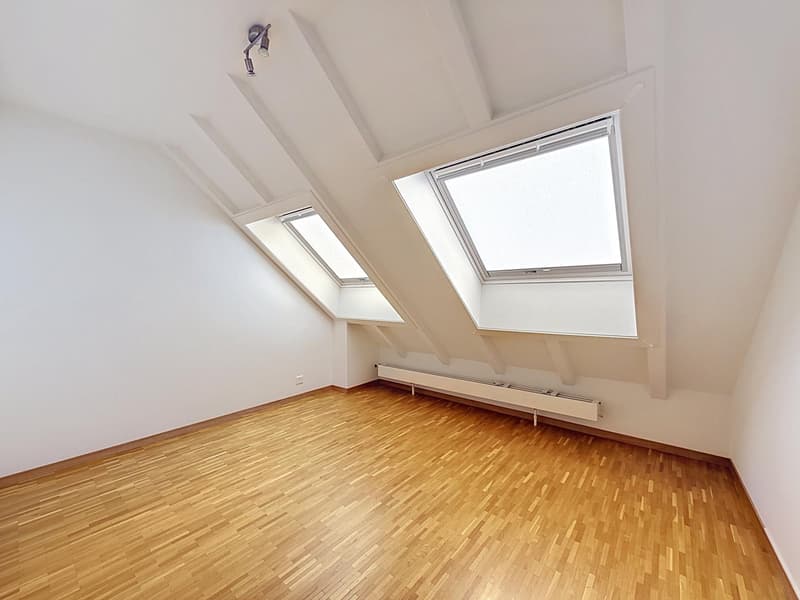 Appartement de 4½ pièces en duplex dans les combles (13)