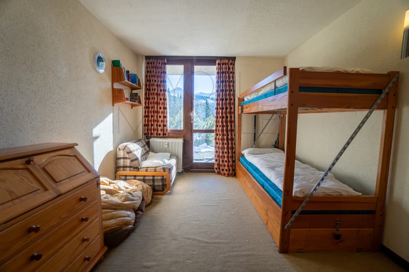 Apartment to renovate, 150m from the ski slopes (5)