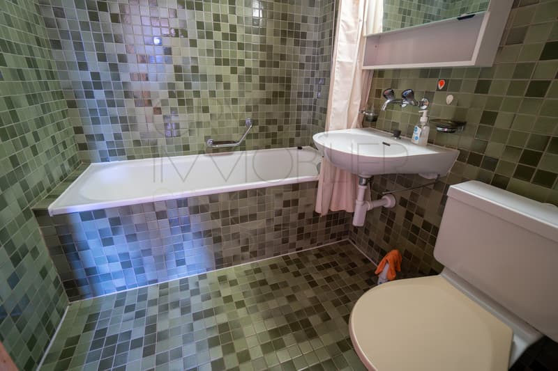 Apartment to renovate, 150m from the ski slopes (7)