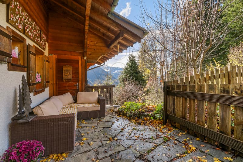 Chalet Rose: Tranquility and Nature in La Barboleuse (13)
