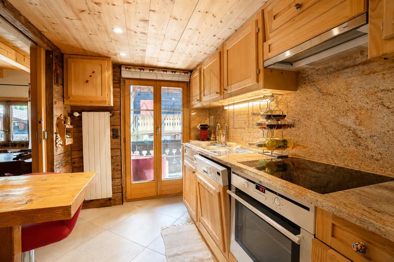 Chalet à Gryon - 110 m² entièrement rénové au coeur du village (8)