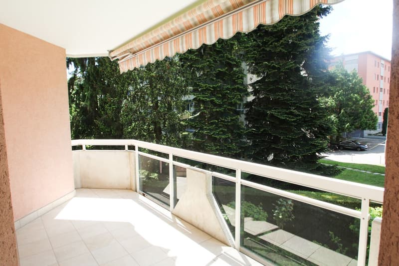 Wohnung 4.5 Zimmer, im 1. Stock mit Balkon (4)