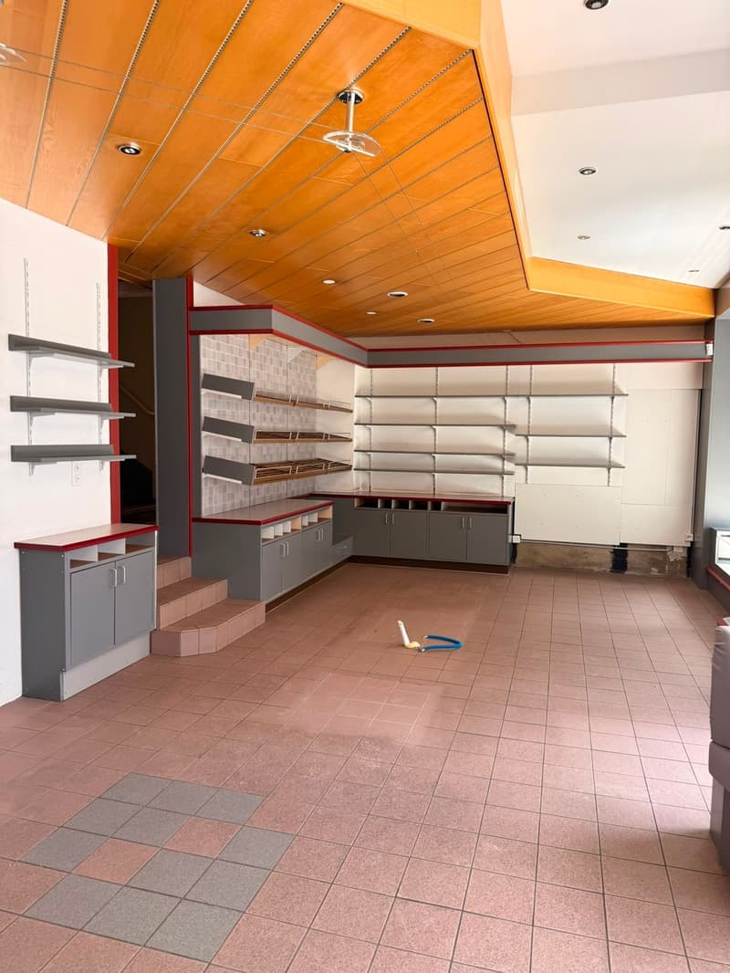 Opportunità unica a Vallorbe: panetteria con Tea-Room, laboratorio e appartamento. (5)