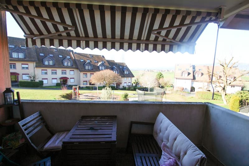 Charmanter Apartment 3.5 Zimmer mit Balkon - 1. Etage (4)