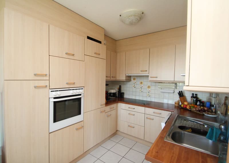 Charmanter Apartment 3.5 Zimmer mit Balkon - 1. Etage (6)