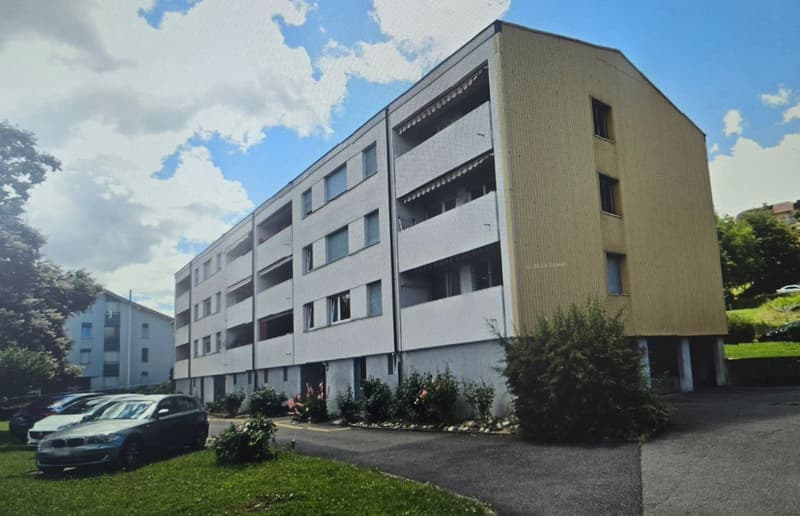 Studio à louer dans quartier calme verdoyant (1)