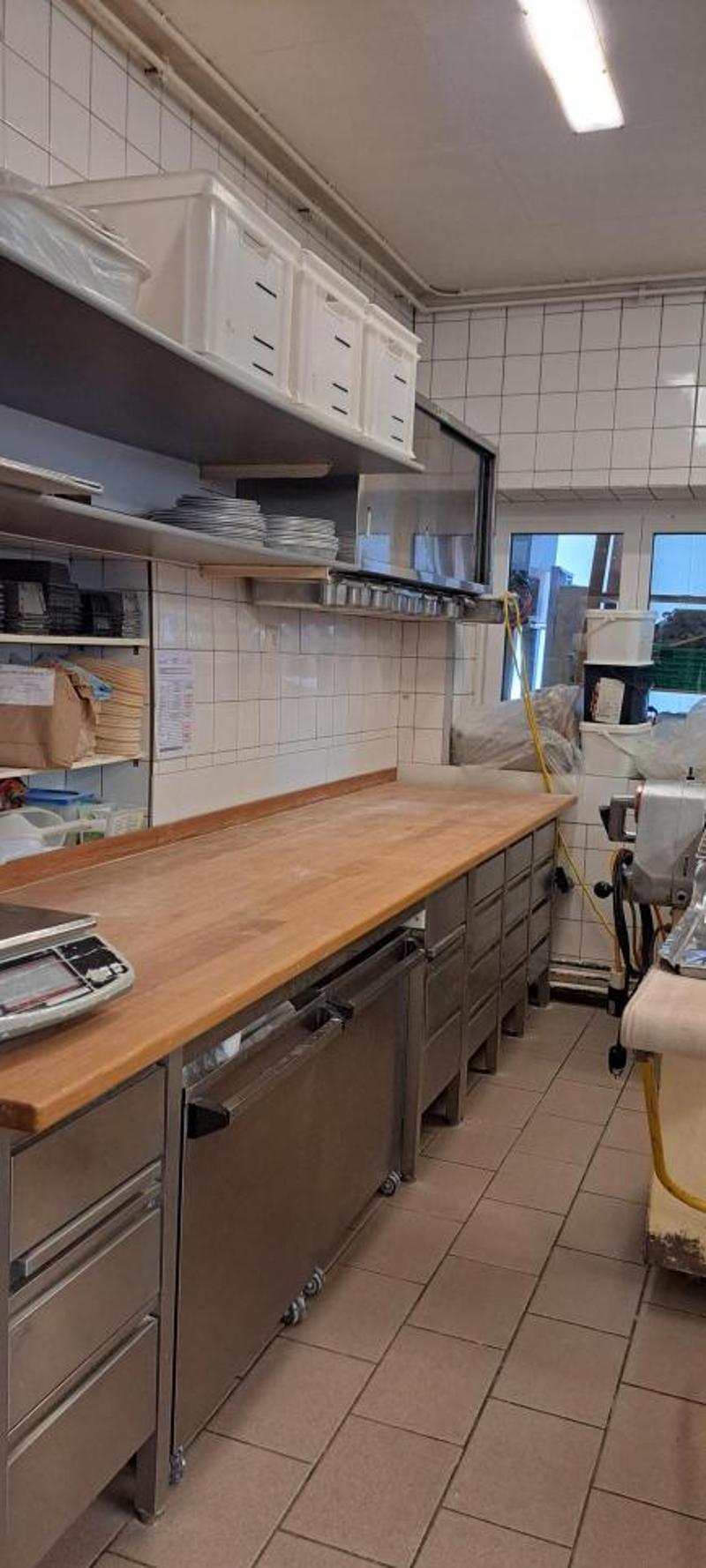 Pasticceria sala da tè con alloggio annesso (4)