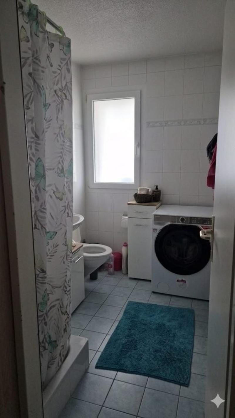 Appartamento di 4.5 locali al piano terra con balcone a Nyon (6)