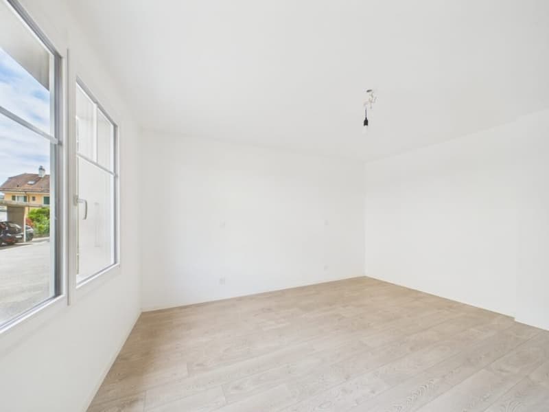 Appartement de 2.5 pièces au RDC avec jardin à Villeneuve (7)
