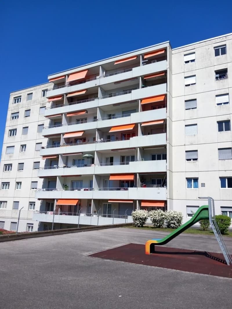 Appartement de 2 pièces au 4ème étage avec balcon (1)