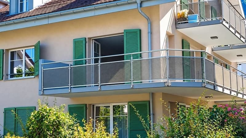 Appartement de 2.5 pièces au 1er étage avec balcon à Villeneuve (7)