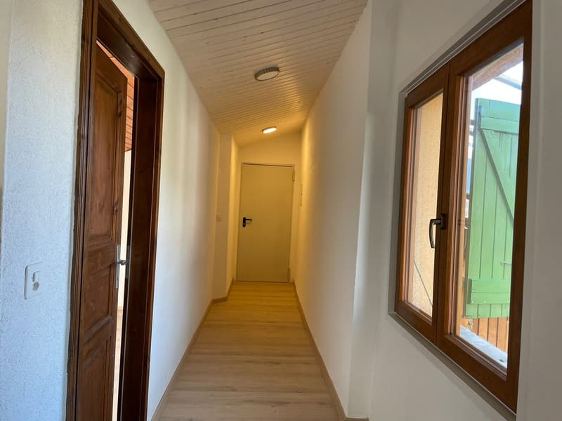 Bex : appartement lumineux de 2.5 pièces avec une belle vue (7)