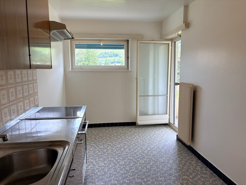 Bex : à louer Charmant appartement de 3,5 pièces avec balcon (8)