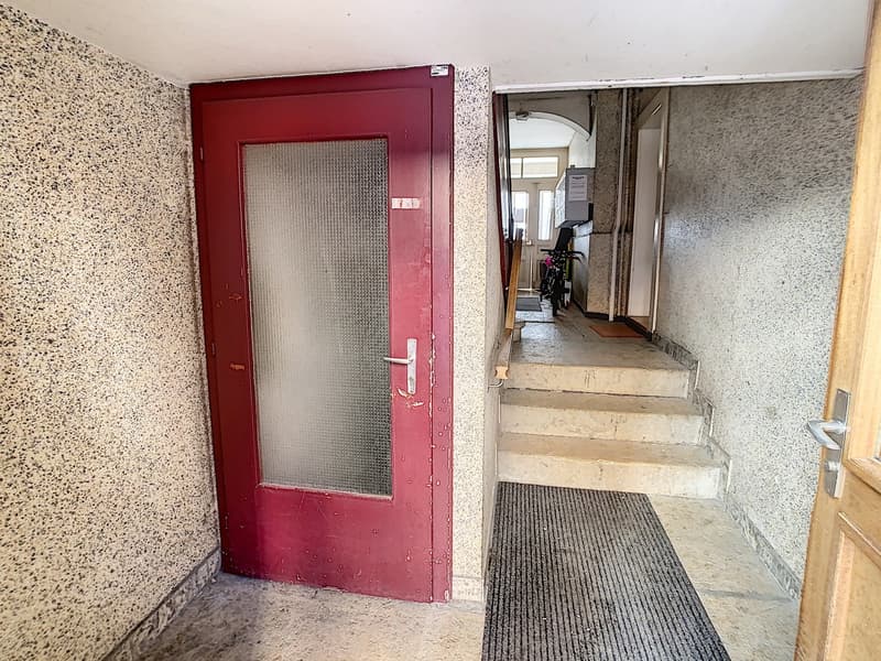 Edificio in affitto (2)