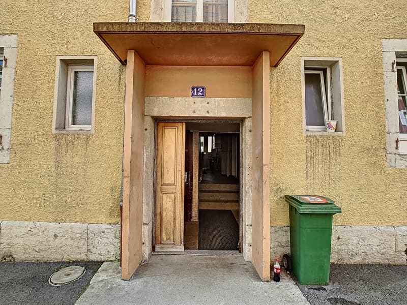 Edificio in affitto (6)